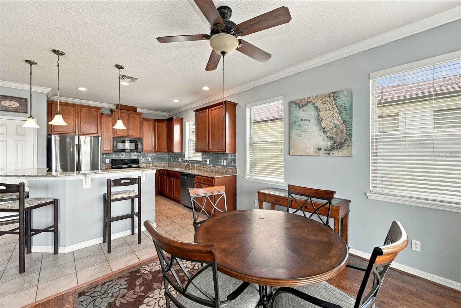 Single Family Residence at 536 GRANDE DR, DAVENPORT, photo 16 of 39