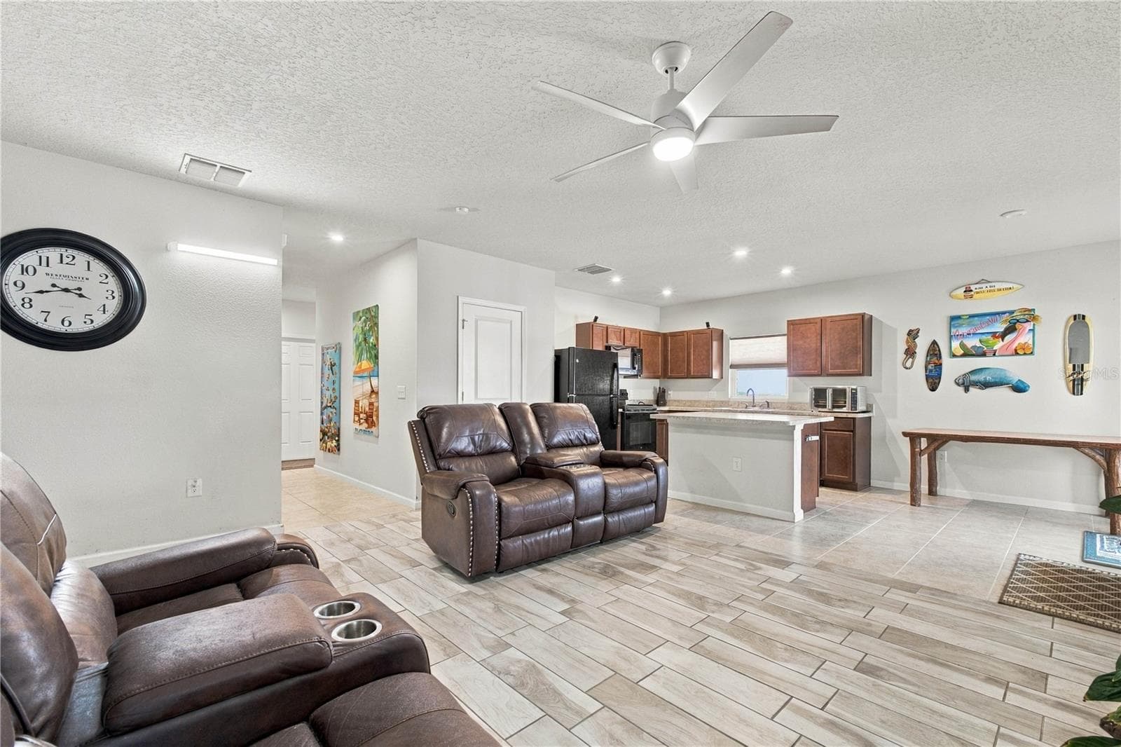 Single Family Residence at 1354 HAINES DR, WINTER HAVEN, photo 5 of 21