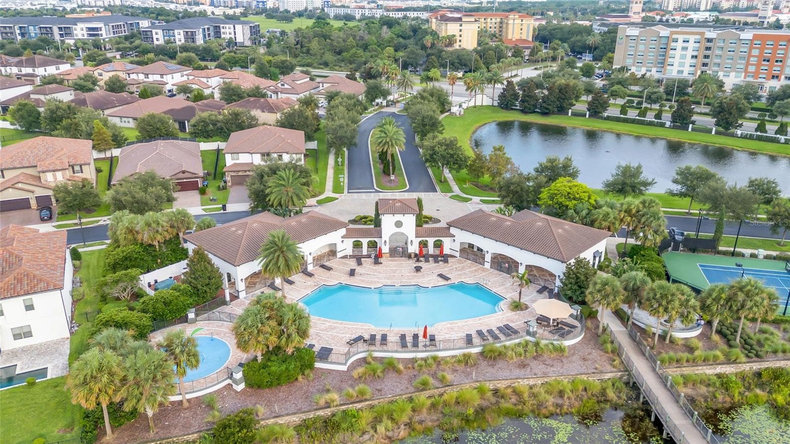 Single Family Residence at 10713 BERRY CREEK RD, ORLANDO, photo 45 of 48