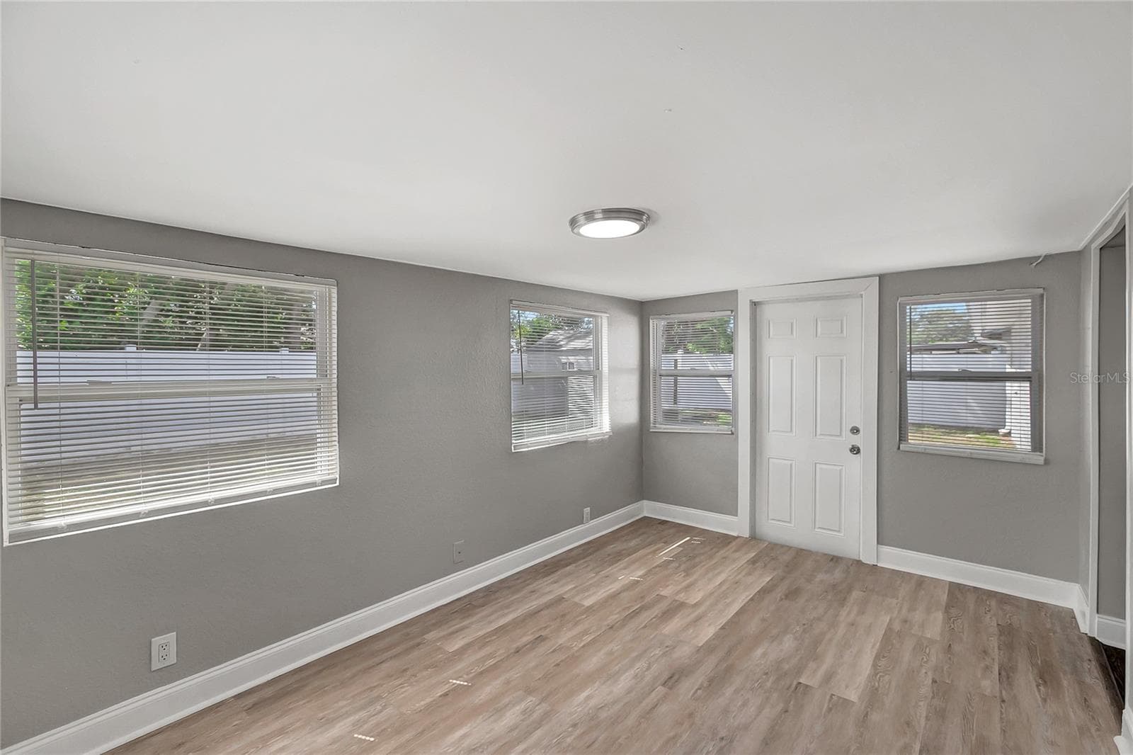 Single Family Residence at 3518 CHAUNCY RD, HOLIDAY, photo 22 of 38
