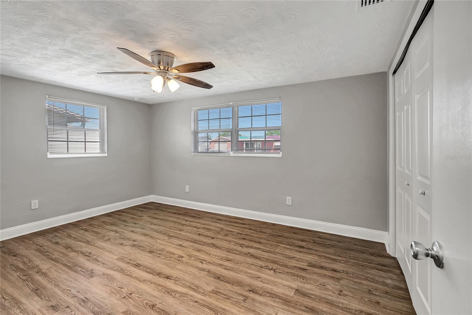 Single Family Residence at 3518 CHAUNCY RD, HOLIDAY, photo 23 of 38