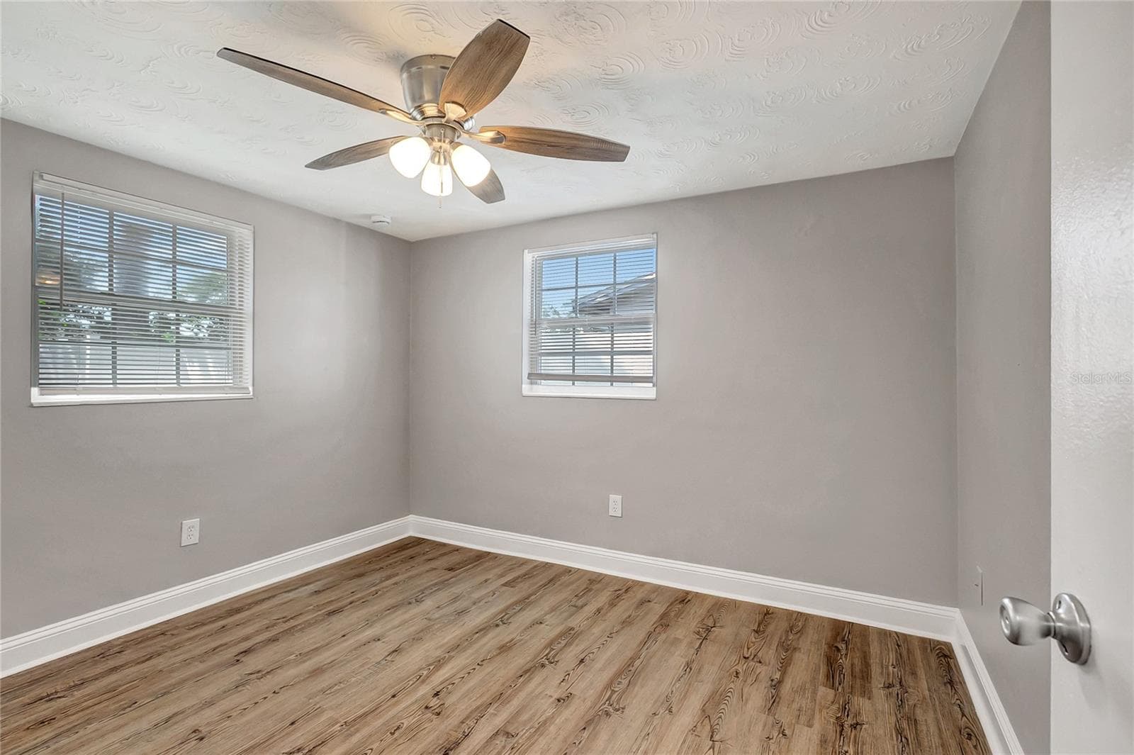 Single Family Residence at 3518 CHAUNCY RD, HOLIDAY, photo 28 of 38