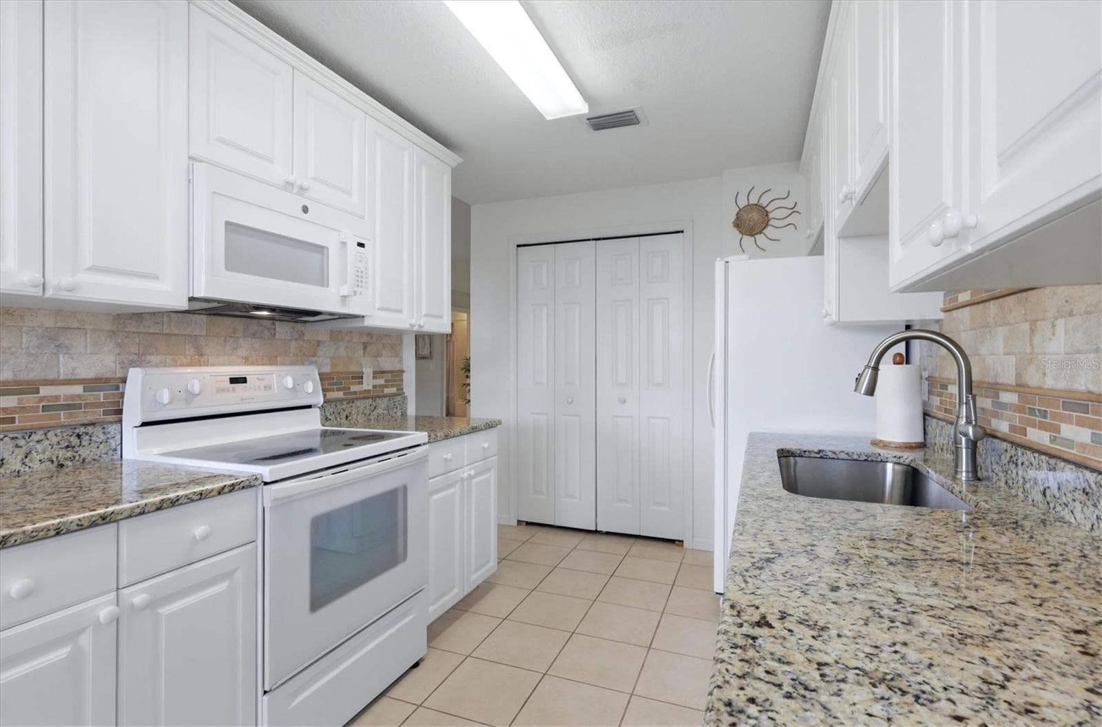 Condominium at 3333 GRAND VISTA CT #101, PORT CHARLOTTE, photo 13 of 64