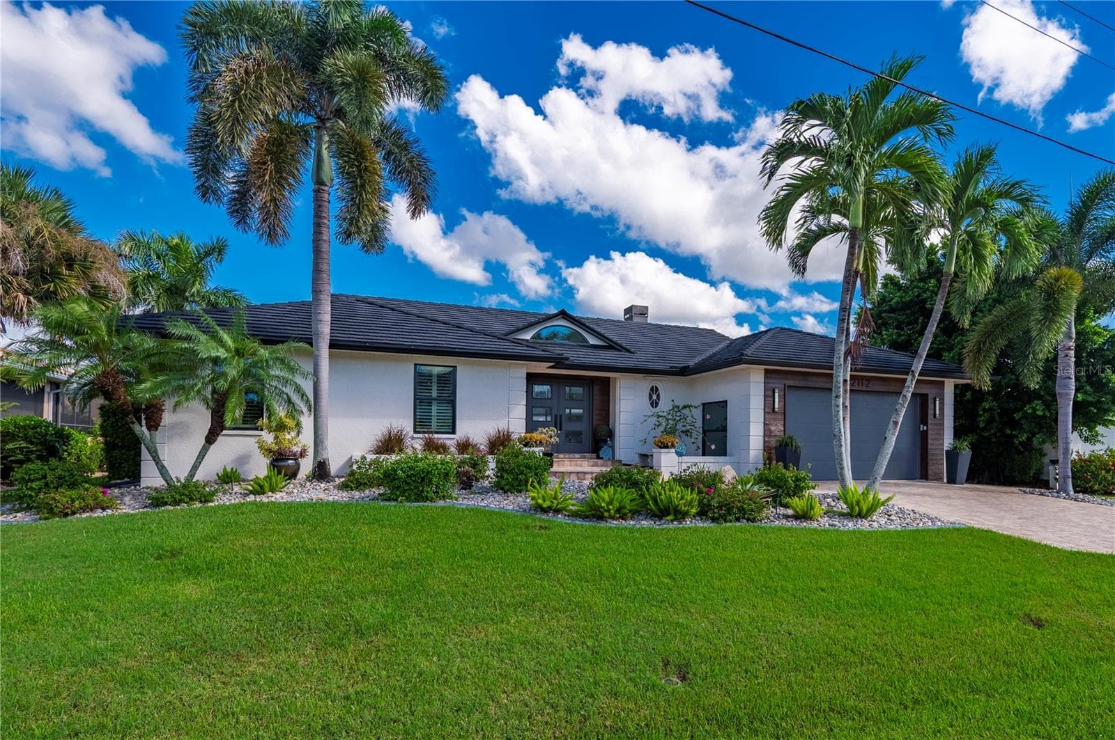 Single Family Residence at 2112 WYATT CIR, PUNTA GORDA, photo 11 of 86