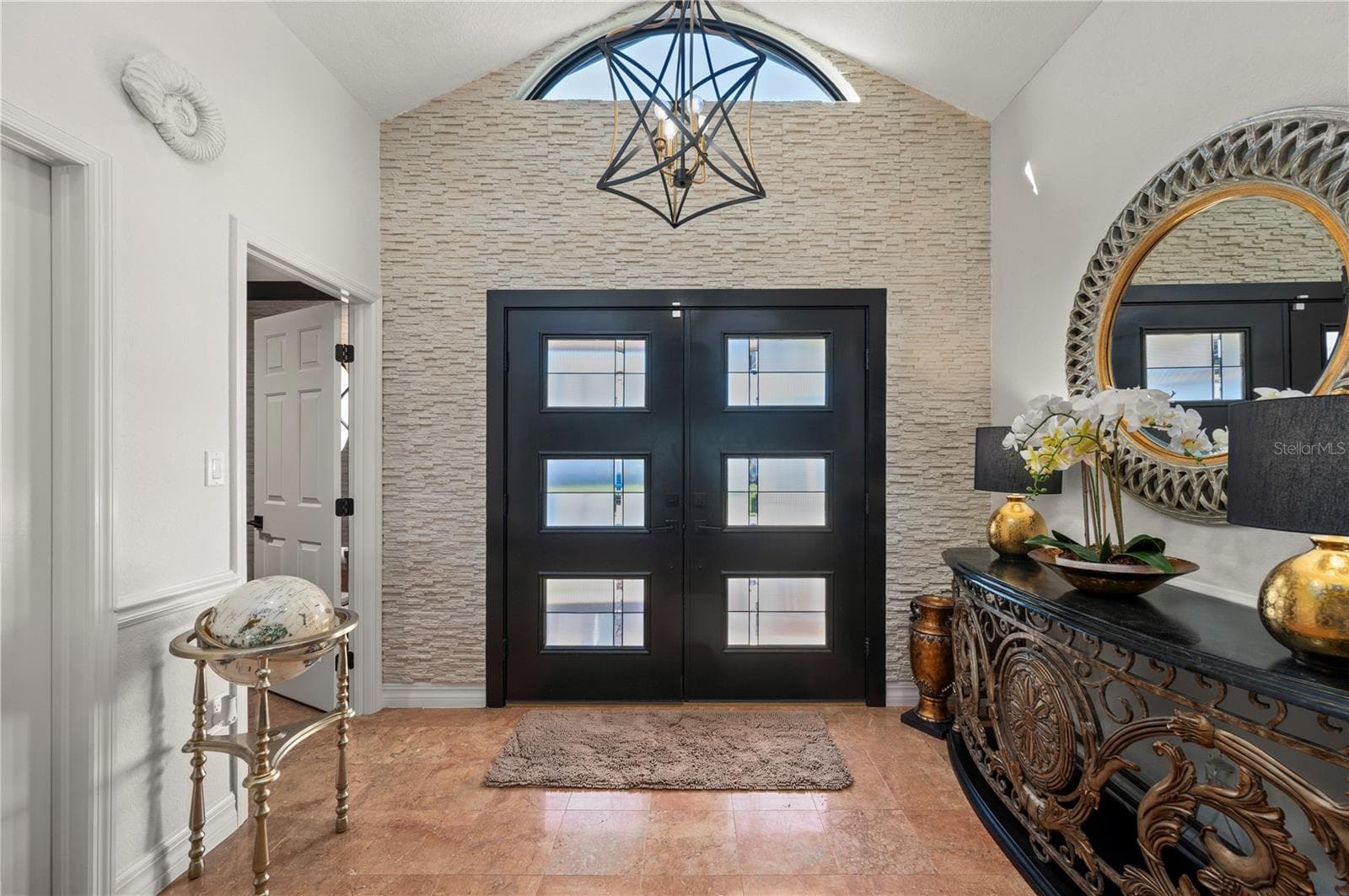 Single Family Residence at 2112 WYATT CIR, PUNTA GORDA, photo 15 of 86