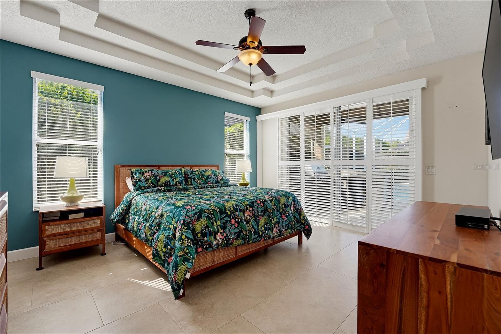 Single Family Residence at 24 CARRINGTON LN, ORMOND BEACH, photo 8 of 42