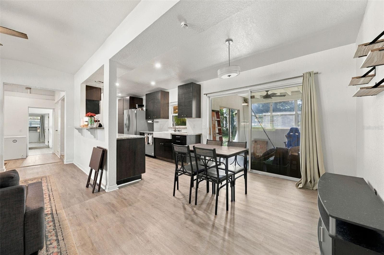 Single Family Residence at 133 E LAUREN CT, FERN PARK, photo 11 of 49