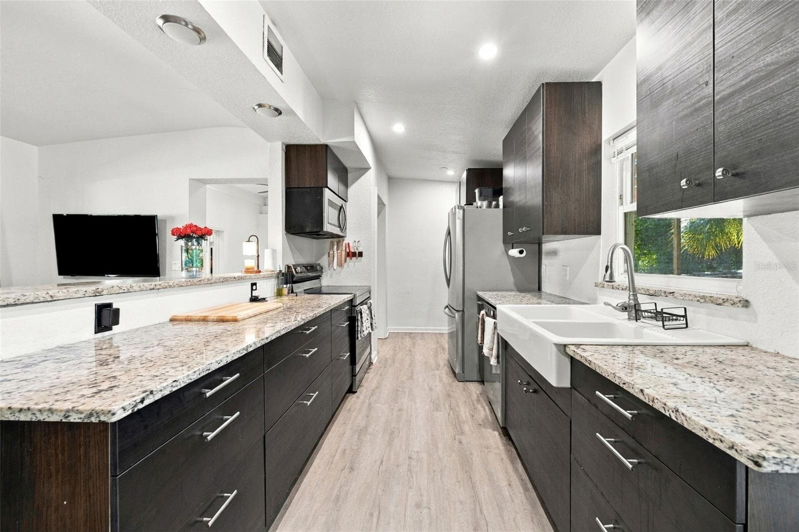 Single Family Residence at 133 E LAUREN CT, FERN PARK, photo 13 of 49