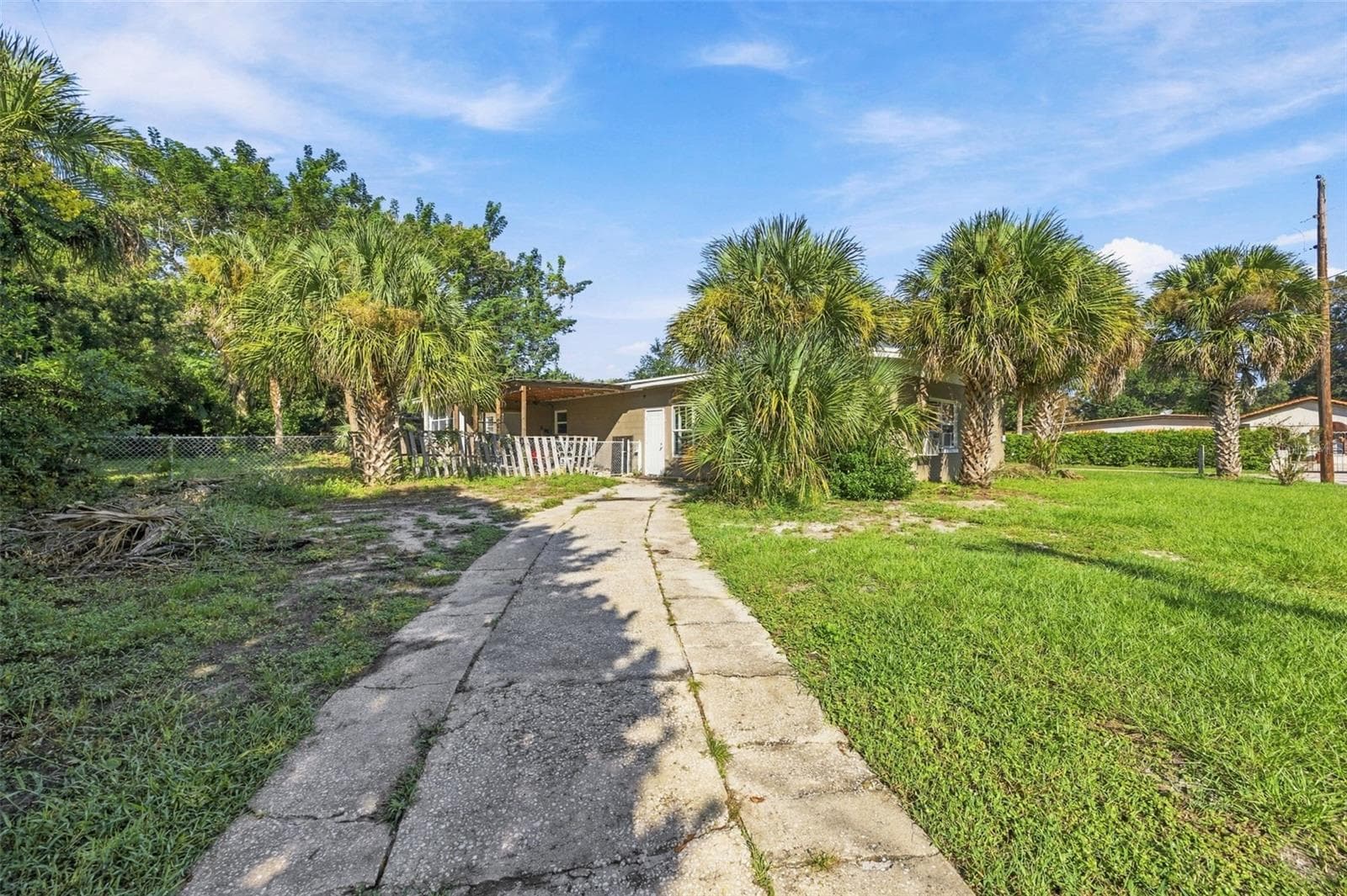 Single Family Residence at 133 E LAUREN CT, FERN PARK, photo 48 of 49