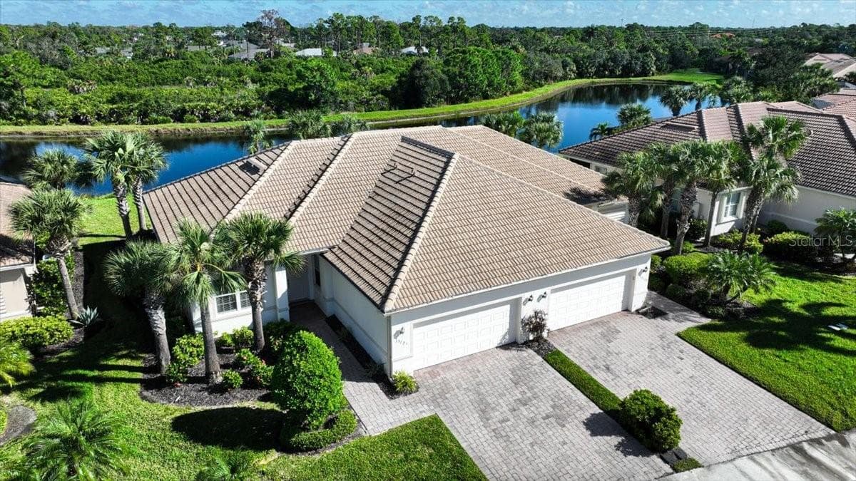 Villa at 13121 CREEKSIDE LN, PORT CHARLOTTE, photo 34 of 62