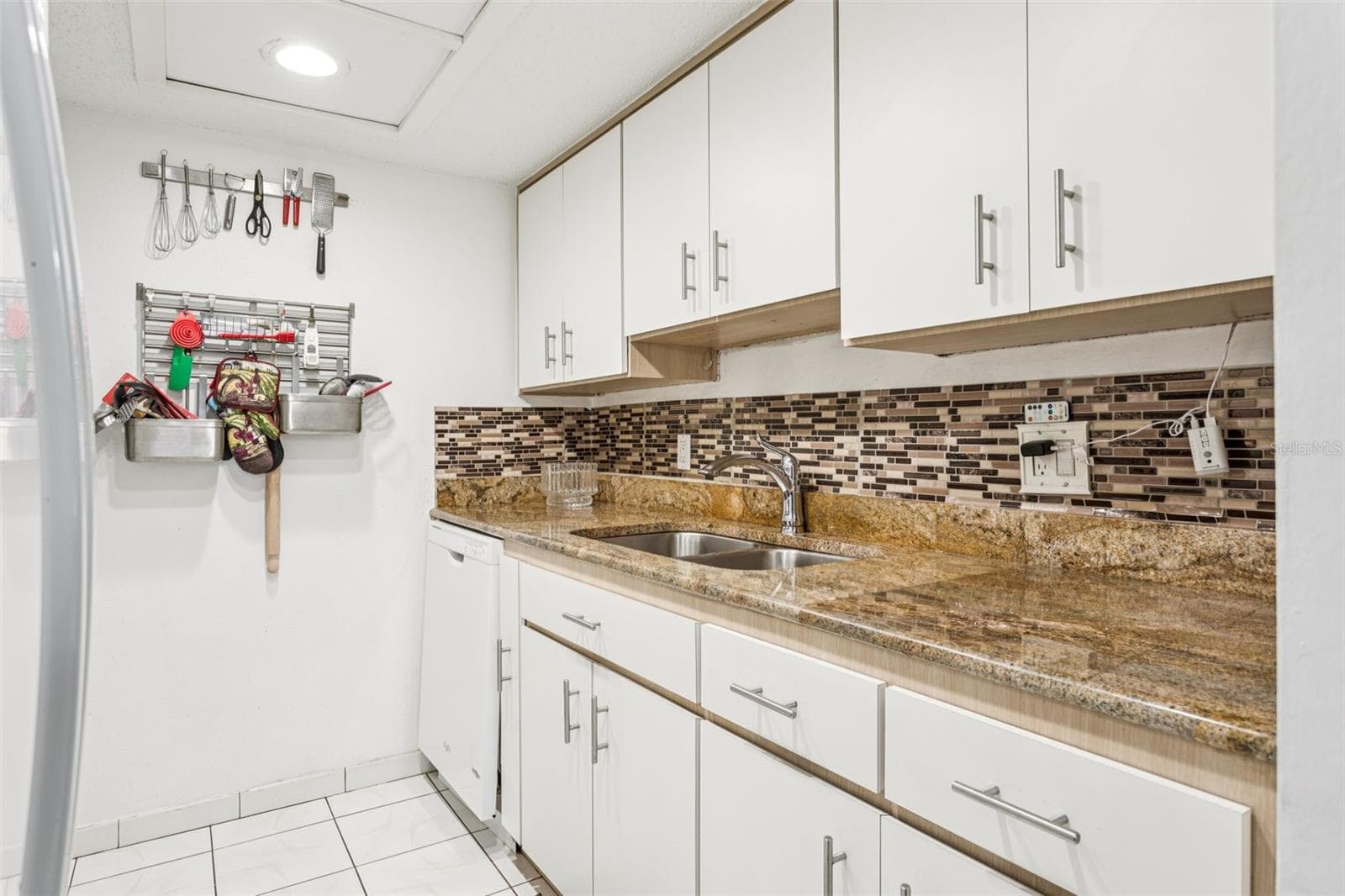 Condominium at 4718 CHRISTA CT #314, TAMPA, photo 12 of 25