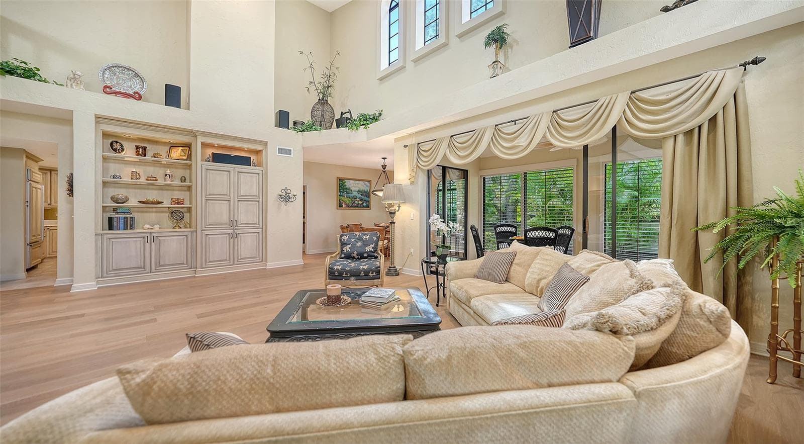 Villa at 4543 LAS BRISAS LN, SARASOTA, photo 8 of 72