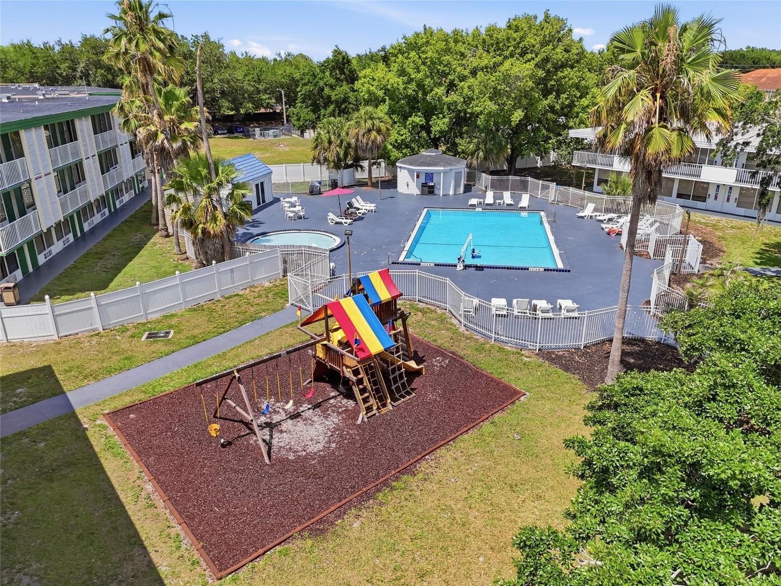 Condo - Hotel at 2930 POLYNESIAN ISLES BLVD #145, KISSIMMEE, photo 24 of 47
