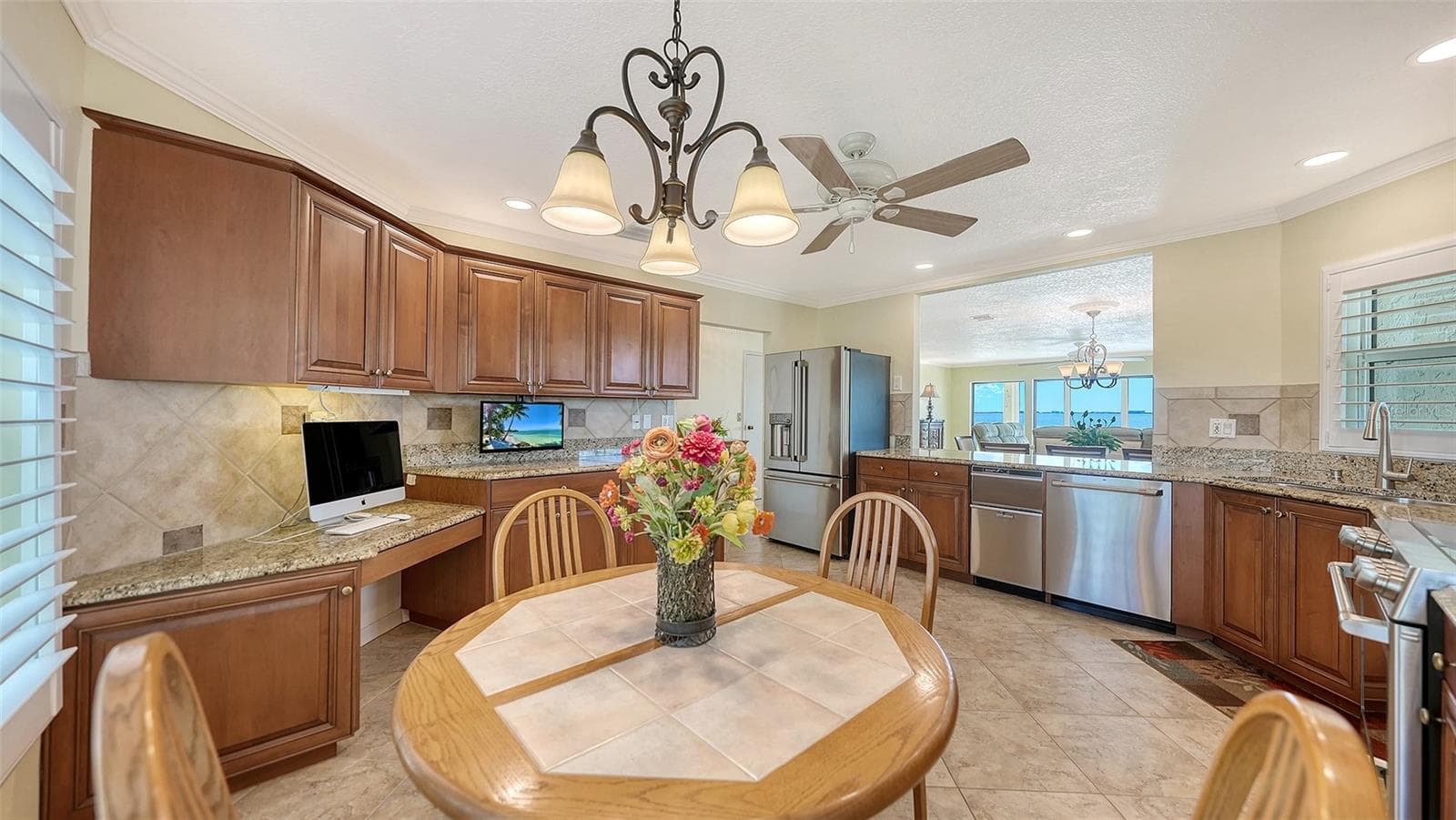 Condominium at 4533 BAY CLUB DR #11, BRADENTON, photo 10 of 45