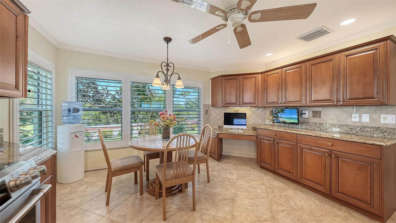 Condominium at 4533 BAY CLUB DR #11, BRADENTON, photo 11 of 45