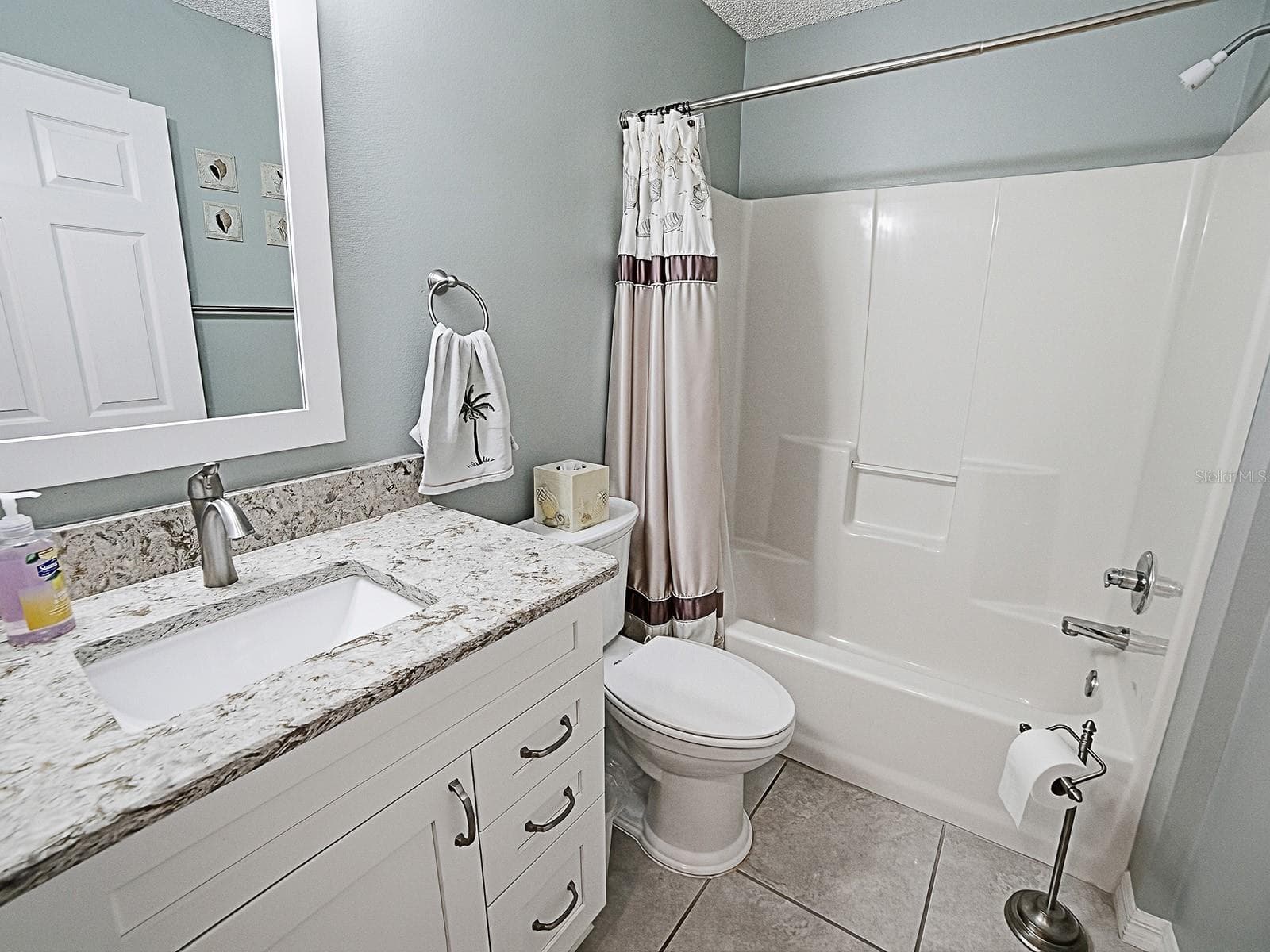 Single Family Residence at 8060 SE 174TH BELHAVEN LOOP, THE VILLAGES, photo 18 of 38