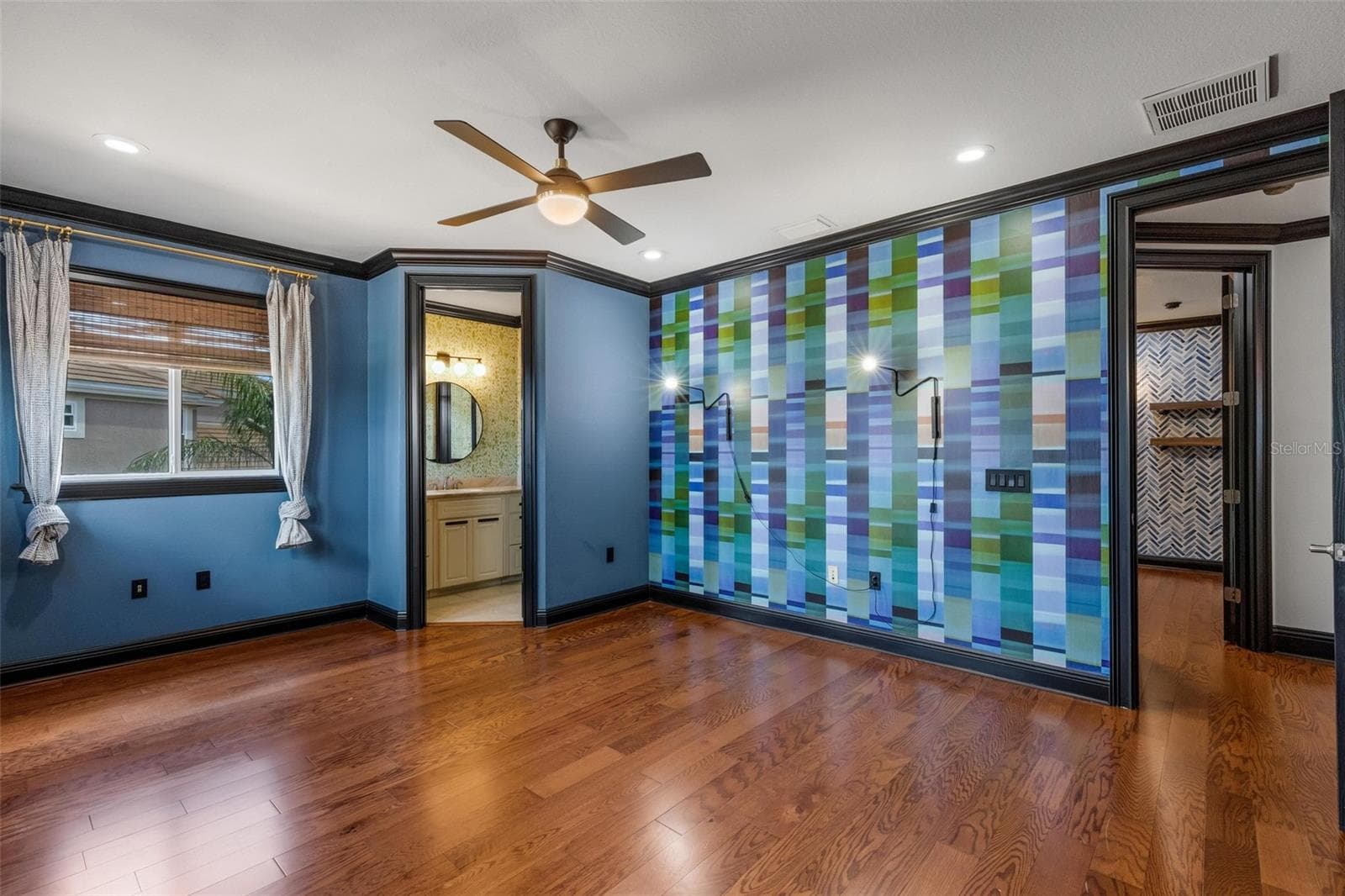 wood flooring and . . . - 2734 BELLERIVE DR, LAKELAND
