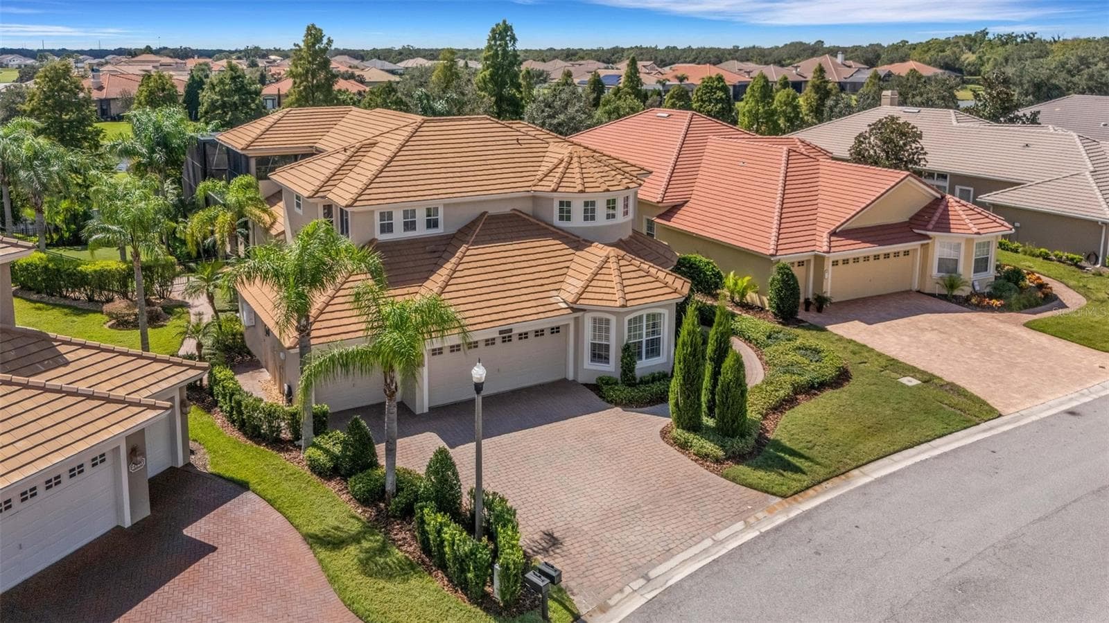 Discover for yourself why Bellerive is one of the most sought-after streets in Grasslands. - 2734 BELLERIVE DR, LAKELAND