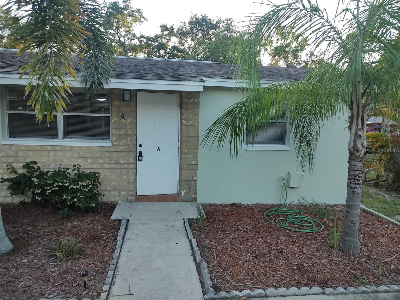 Duplex at 8050 47TH AVE N, ST PETERSBURG, photo 3 of 23
