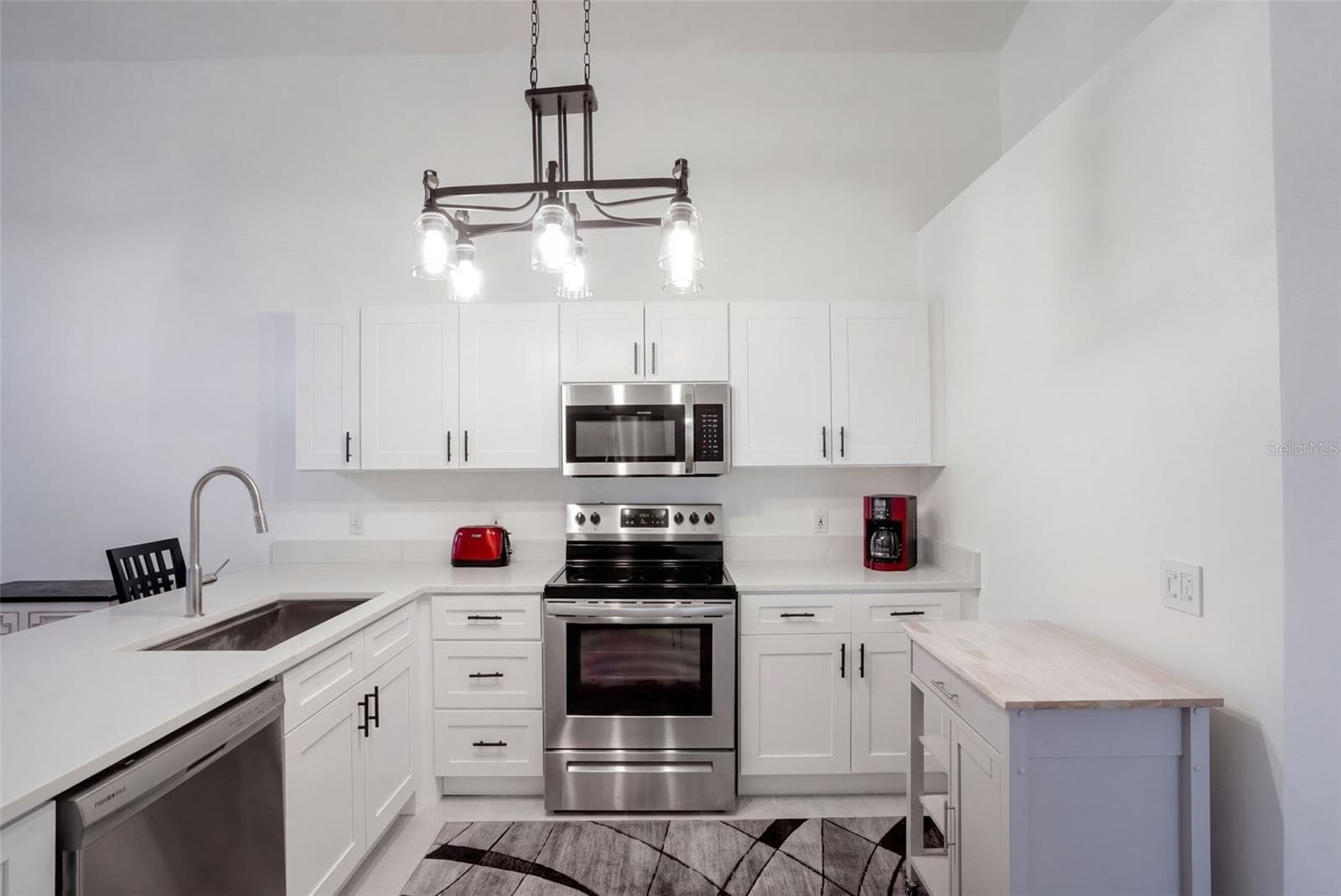 Upgraded Kitchen - 4601 FORMBY CT, KISSIMMEE