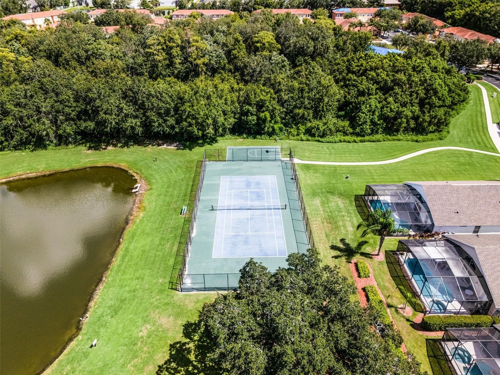 Lake Berkley Amenities - 4601 FORMBY CT, KISSIMMEE