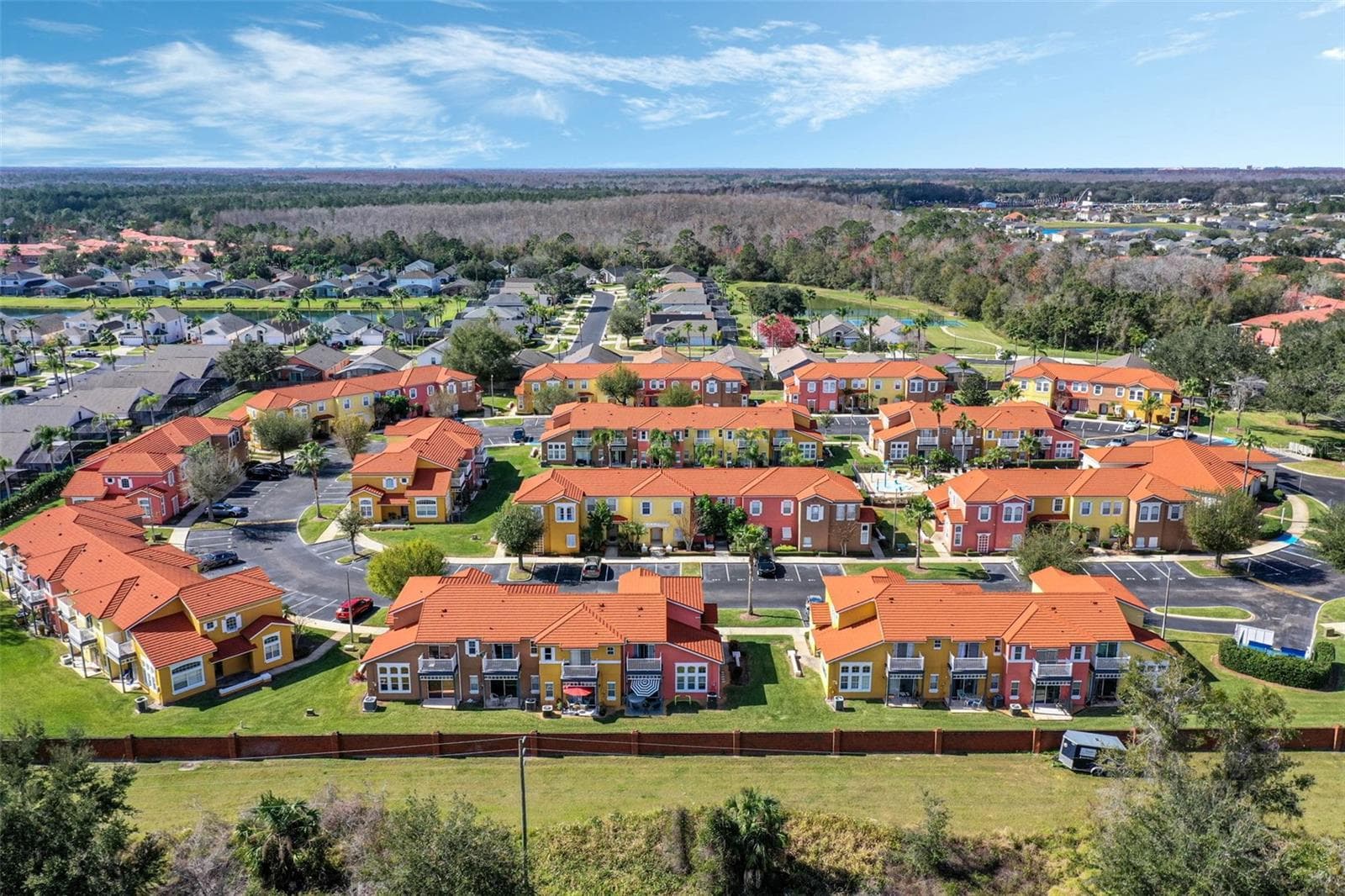 Lake Berkley Amenities - 4601 FORMBY CT, KISSIMMEE