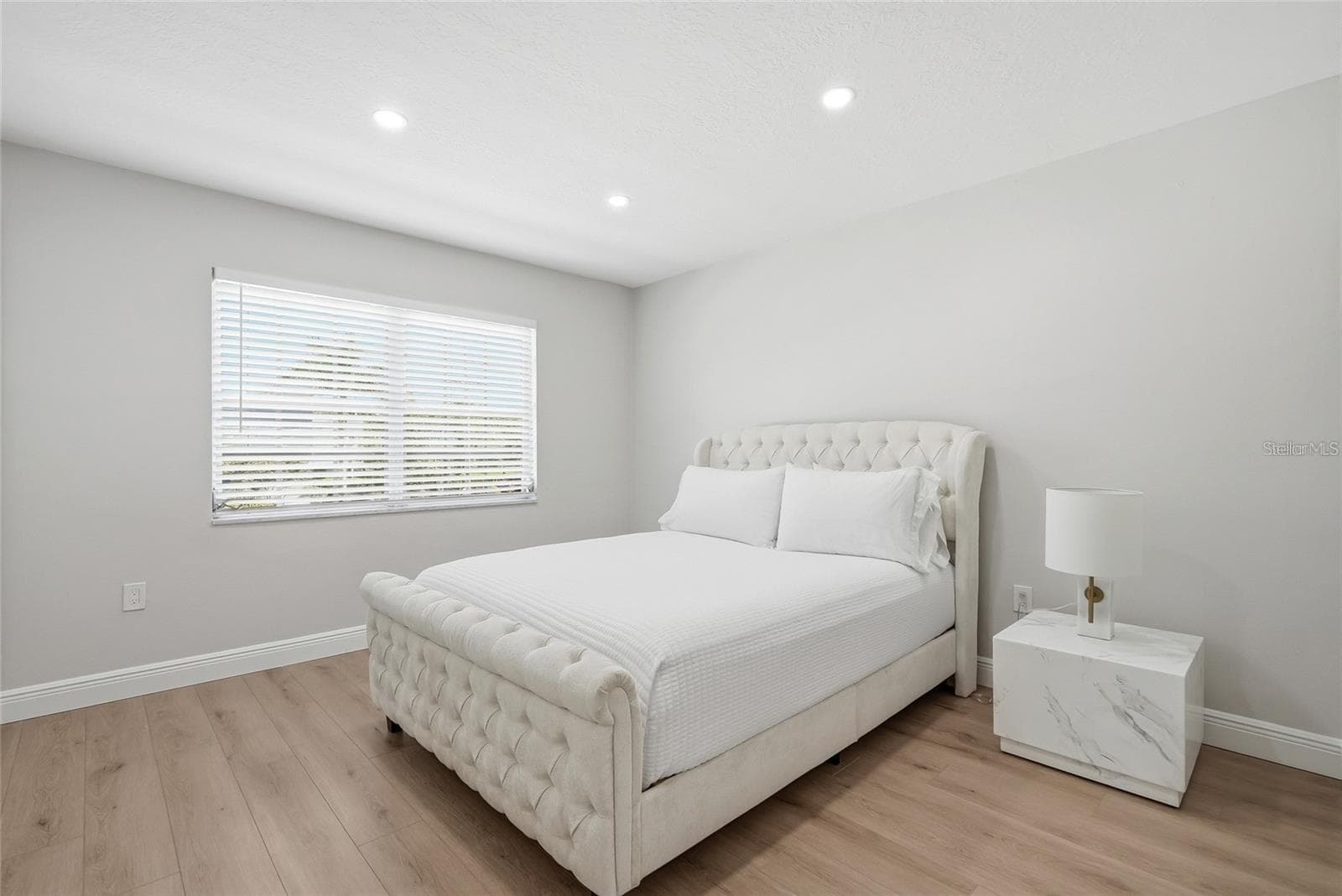 Guest Bedroom - 919 OSCEOLA RD #207, BELLEAIR