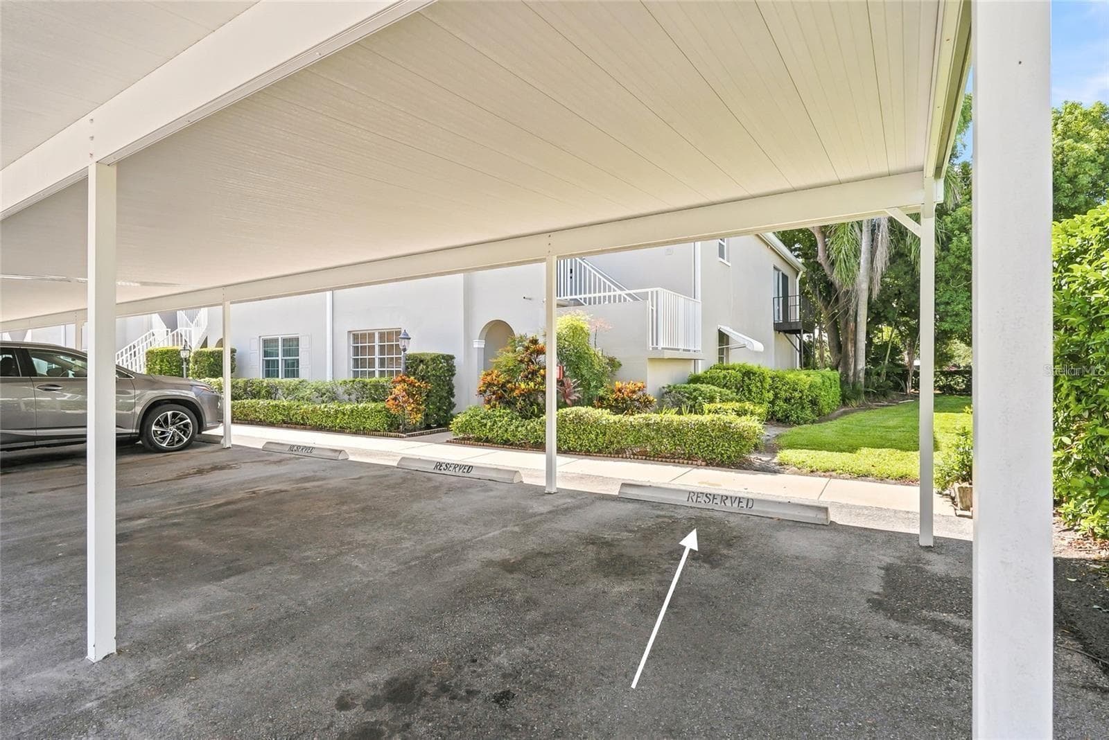 Carport - 919 OSCEOLA RD #207, BELLEAIR