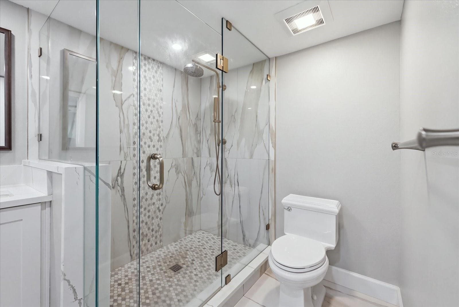 Condominium at 6460 MOURNING DOVE DR #305, BRADENTON, photo 37 of 82