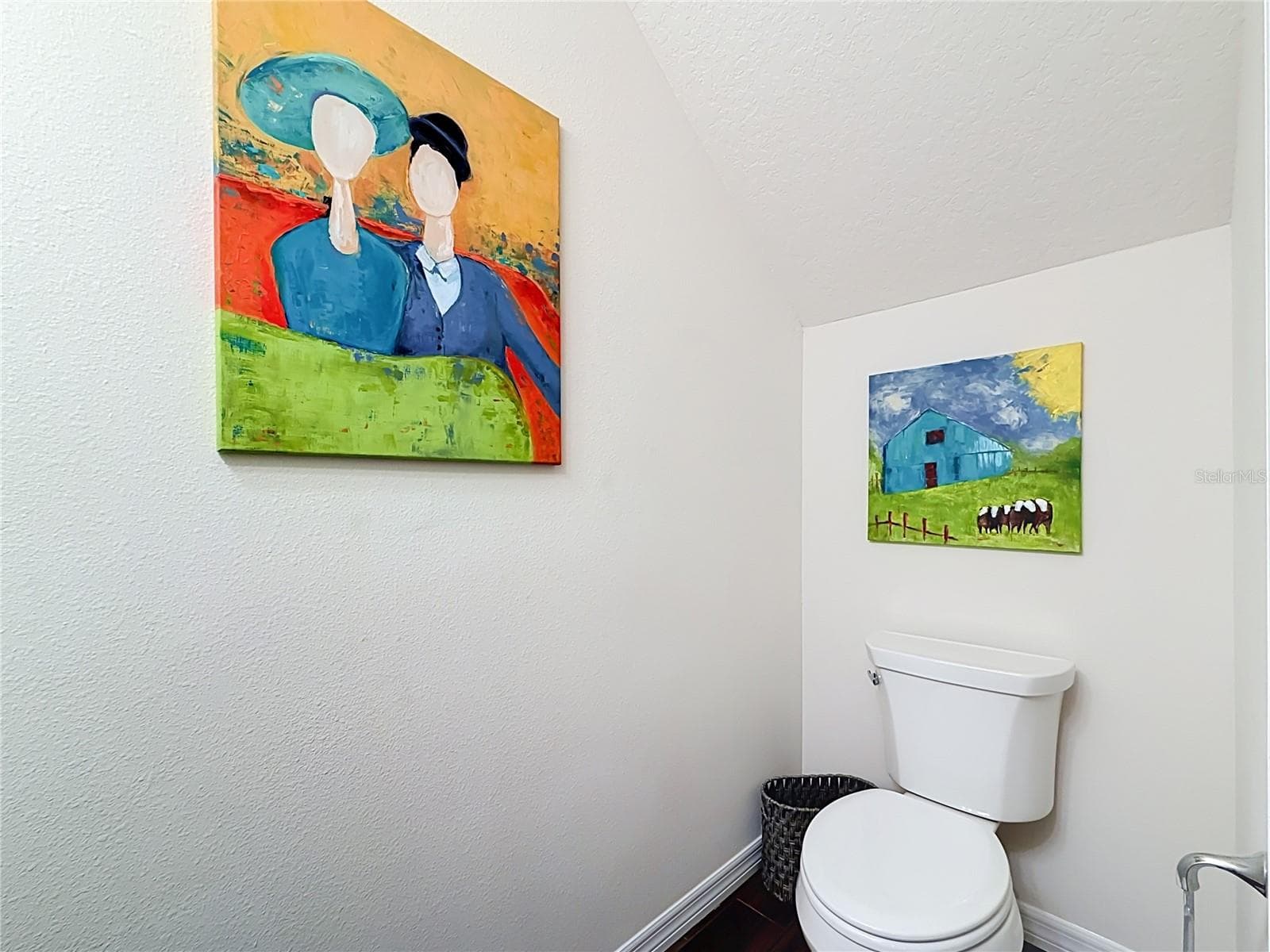 Downstairs Half Bath with custom barn door - 2270 MONTVIEW DR, CLEARWATER
