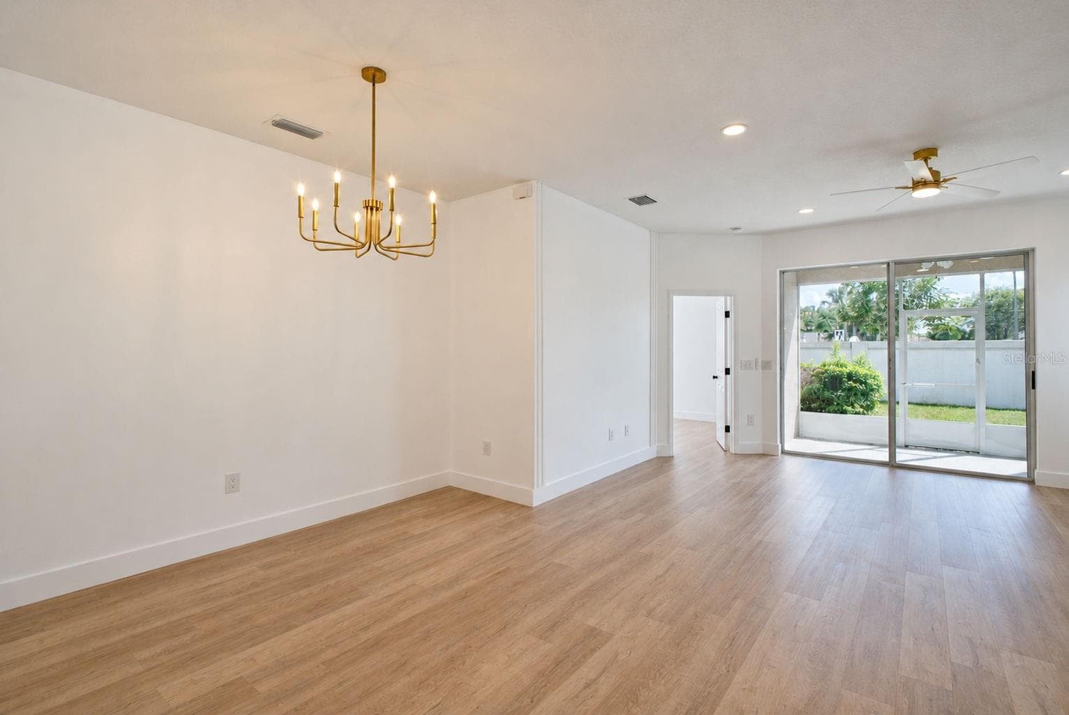 Dining Area - 31421 SHAKER CIR, WESLEY CHAPEL