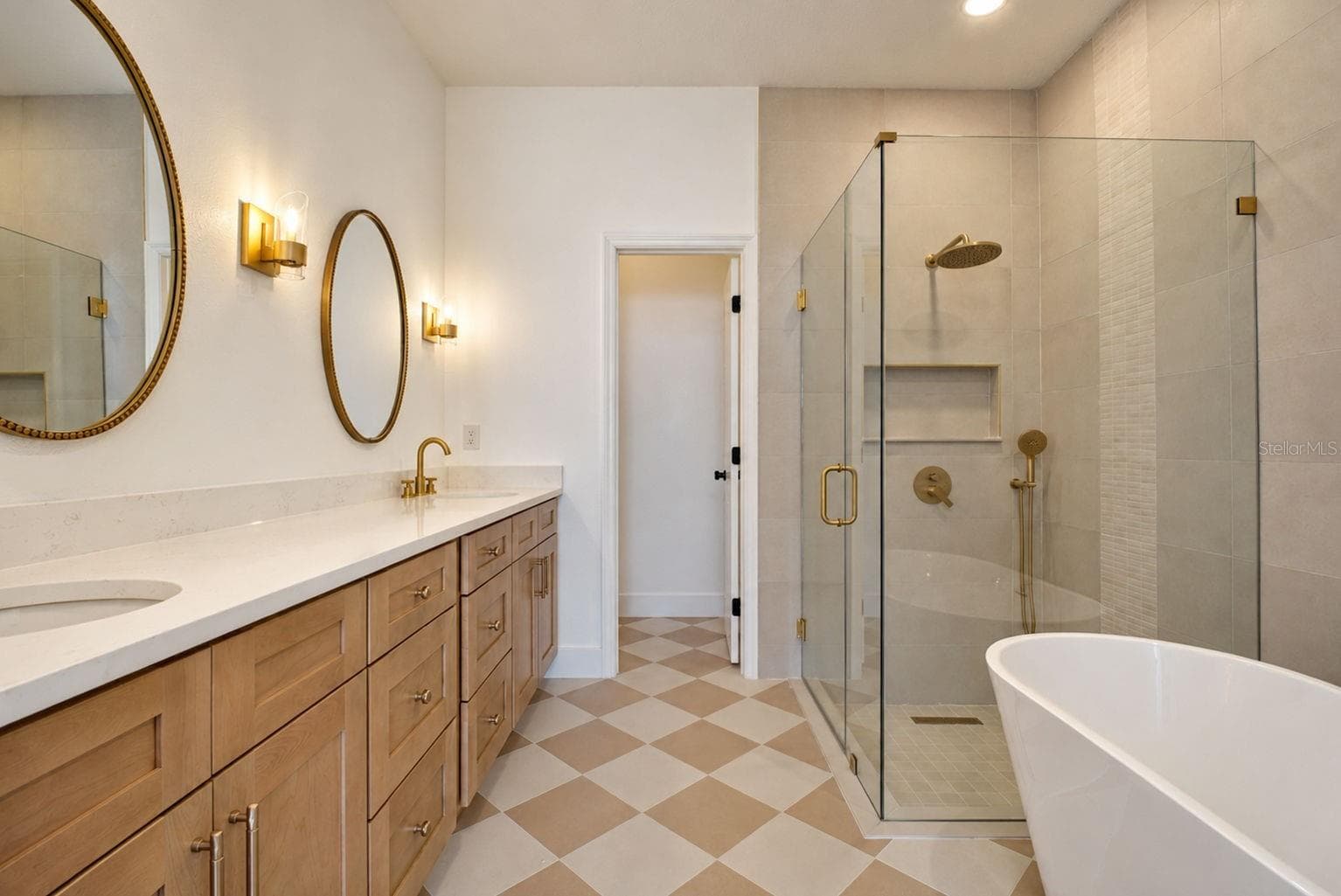 Main Bathroom - 31421 SHAKER CIR, WESLEY CHAPEL