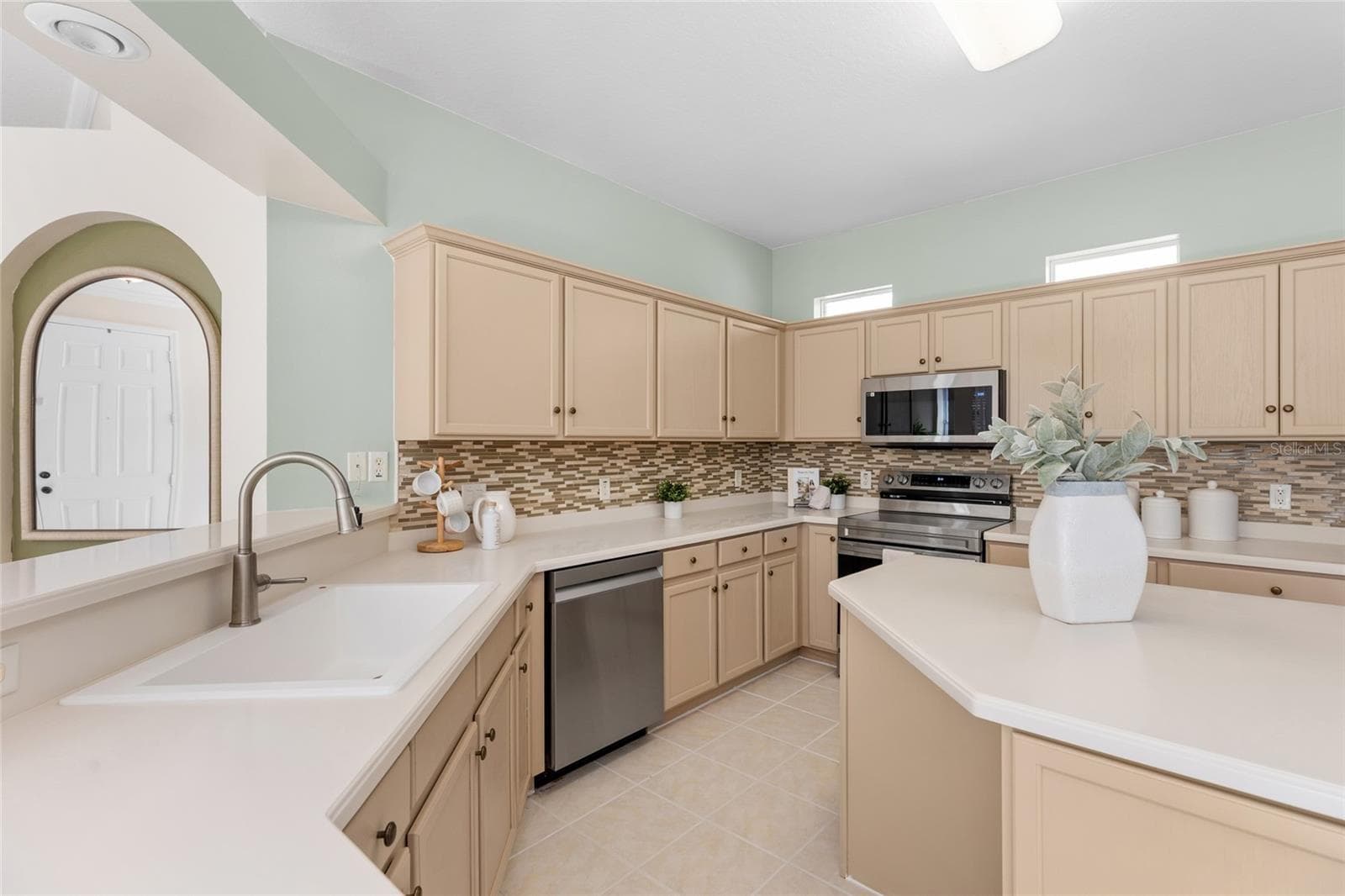 Single Family Residence at 8103 SANGUINELLI RD, LAND O LAKES, photo 15 of 54