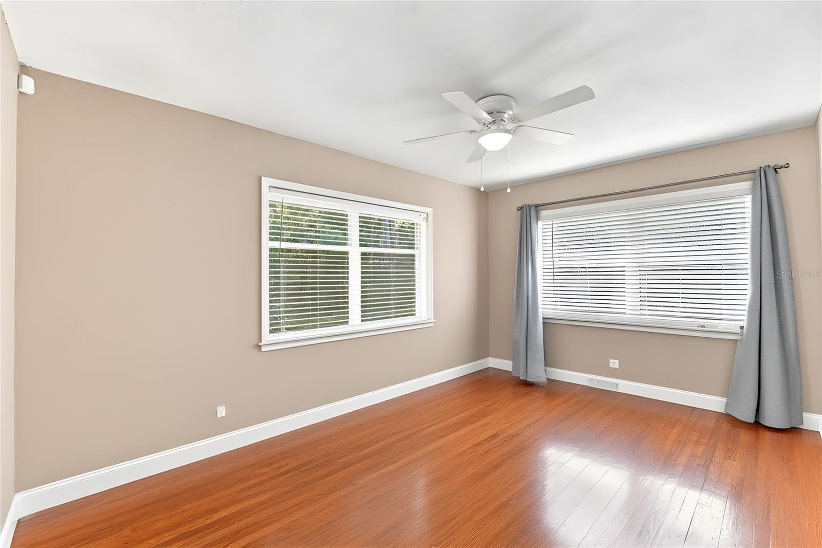 Primary Bedroom with furniture removed - 735 N SANS SOUCI AVE, DELAND