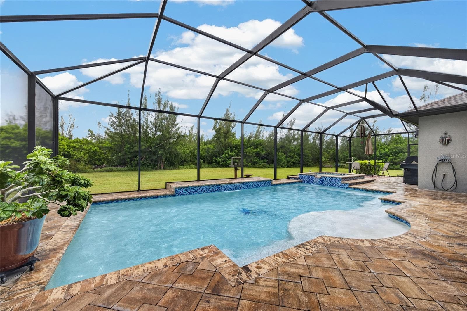 Single Family Residence at 10451 HATCHETT CIR, PORT CHARLOTTE, photo 27 of 48