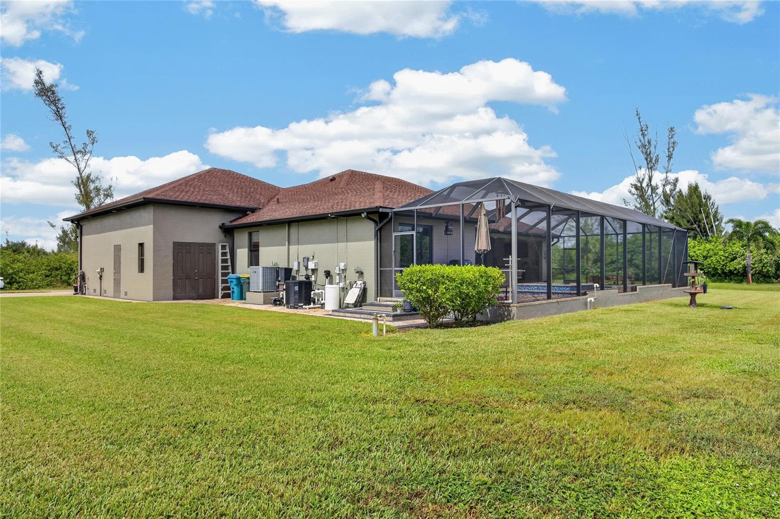 Single Family Residence at 10451 HATCHETT CIR, PORT CHARLOTTE, photo 41 of 48