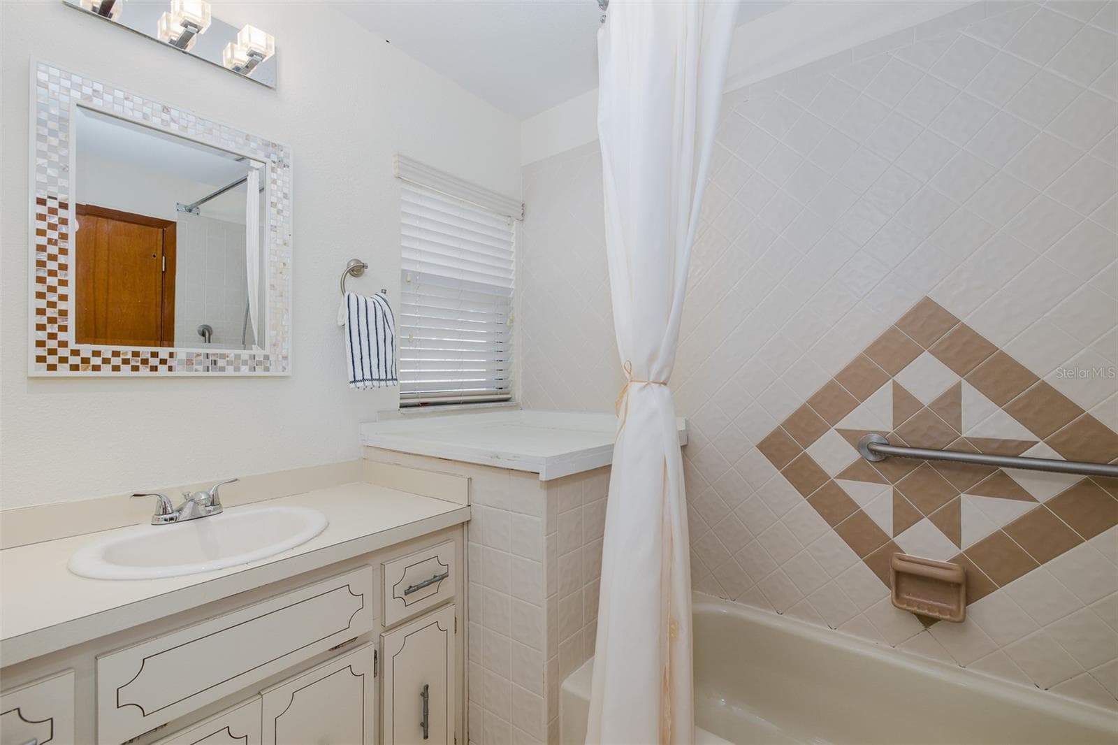 Single Family Residence at 10235 LANDMARK DR, HUDSON, photo 35 of 69