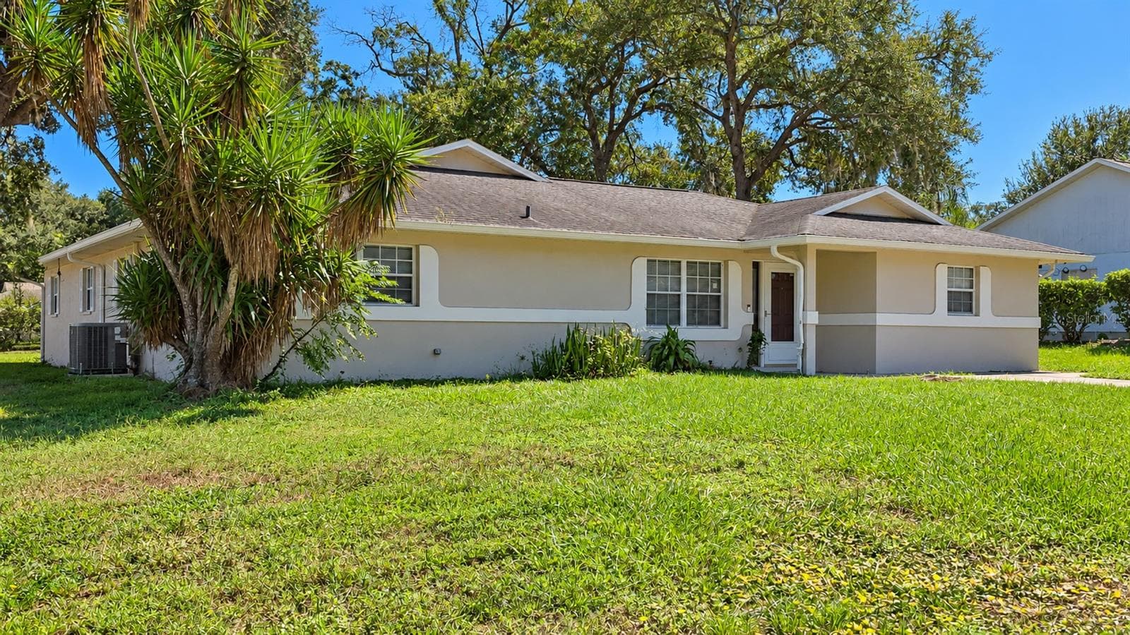 Front- Left View - 5636 BEECH ST, ZEPHYRHILLS