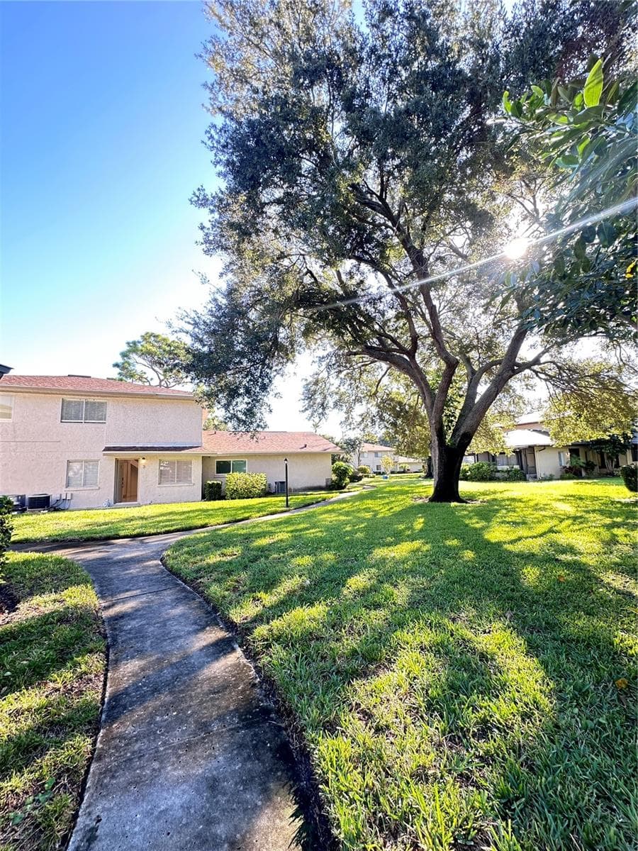 Condominium at 1828 BOUGH AVE #3, CLEARWATER, photo 6 of 34