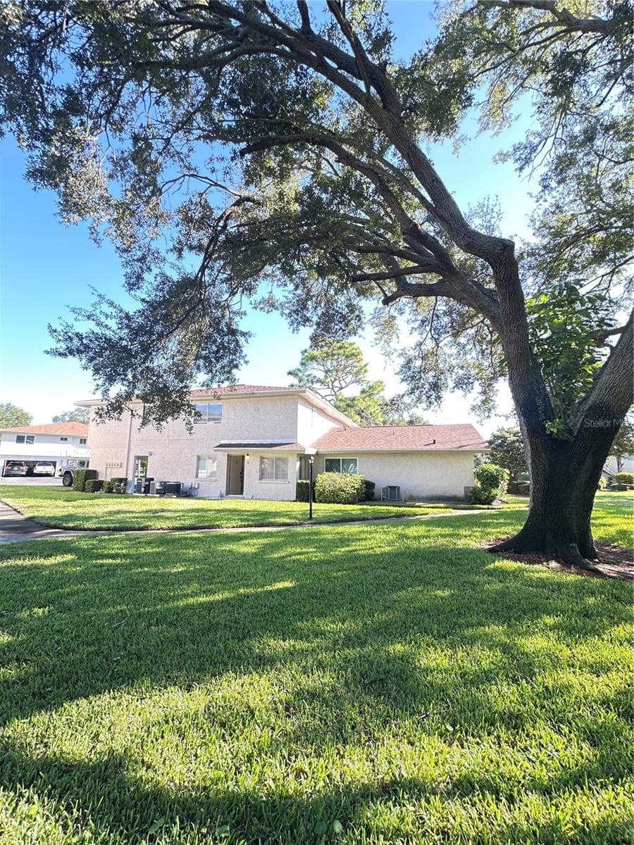 Condominium at 1828 BOUGH AVE #3, CLEARWATER, photo 7 of 34
