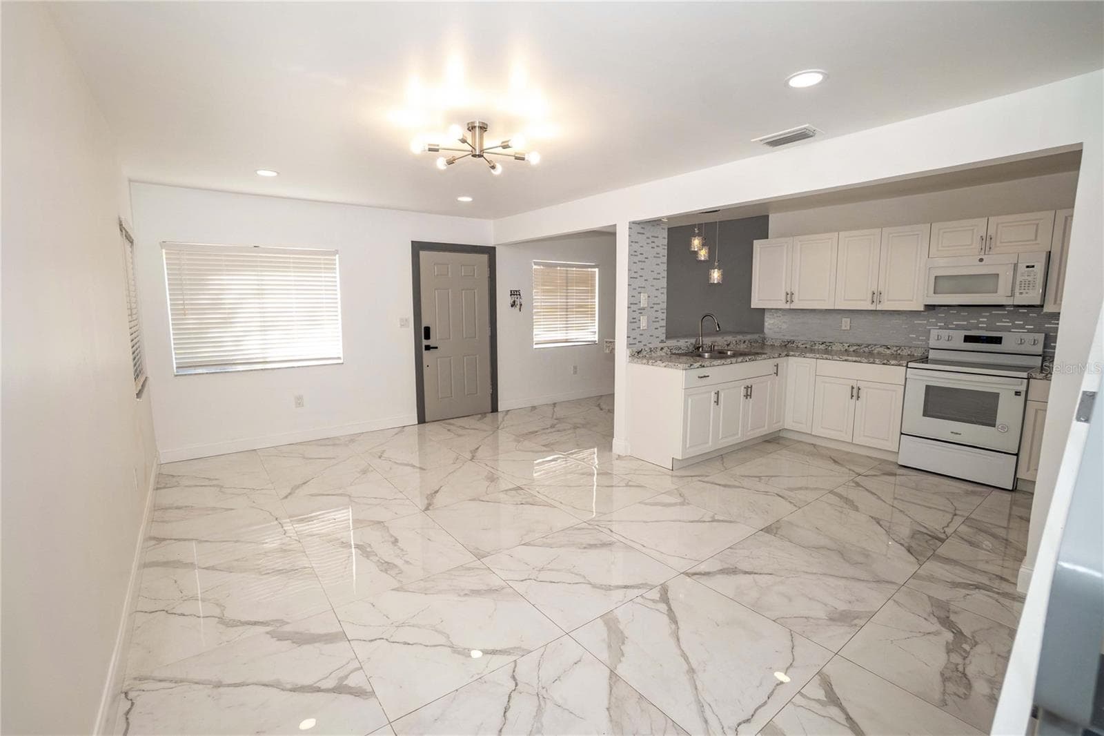 Condominium at 1828 BOUGH AVE #3, CLEARWATER, photo 25 of 34