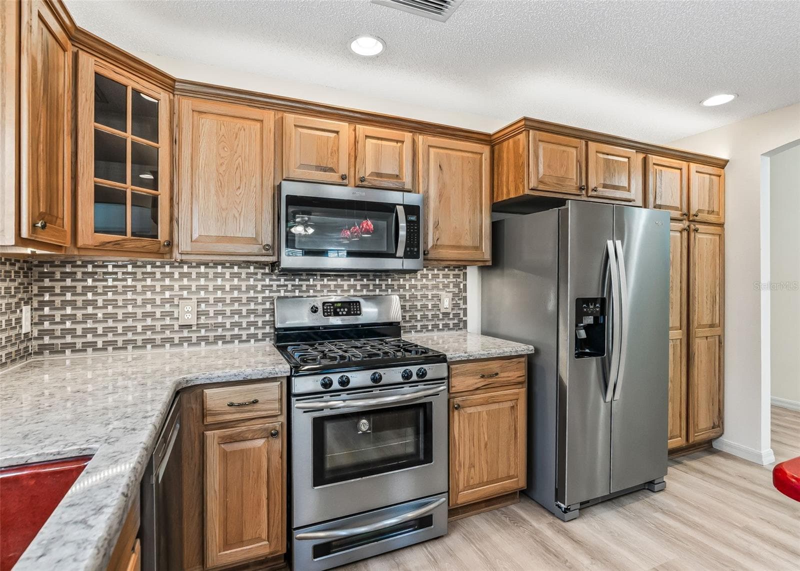 Stainless Steal Appliances & Gas Range. - 2762 MORVEN PARK WAY, THE VILLAGES