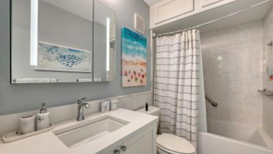 Condominium at 775 JOHN RINGLING BLVD #24, SARASOTA, photo 14 of 27