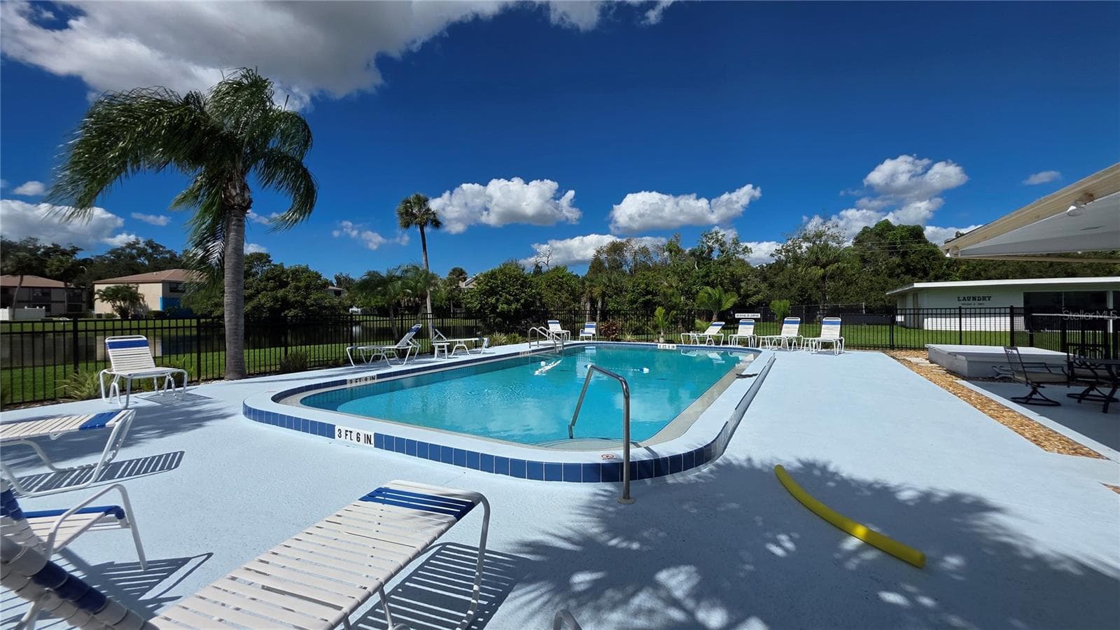 Condominium at 2711 51ST AVE W #2711, BRADENTON, photo 31 of 36