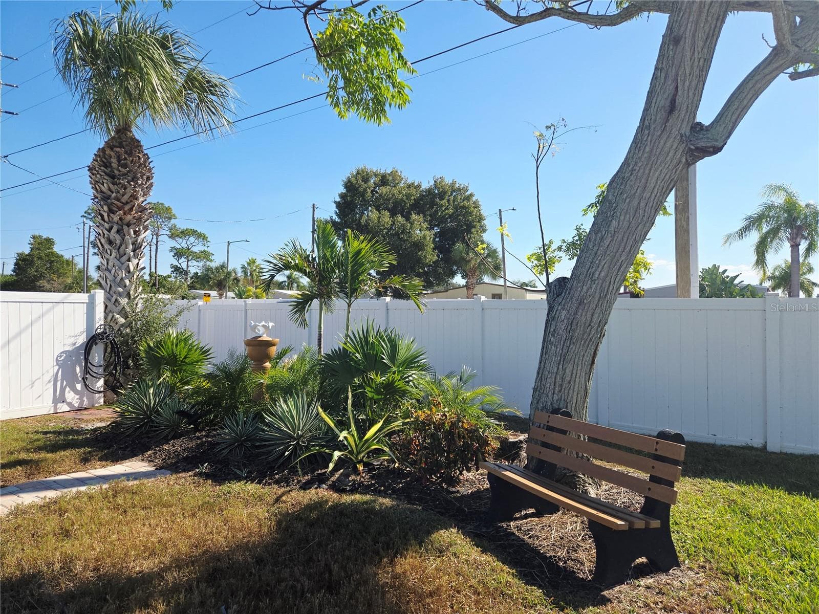 MEMORIAL PARK on Veterans Way - 18 DRURY LN, TARPON SPRINGS