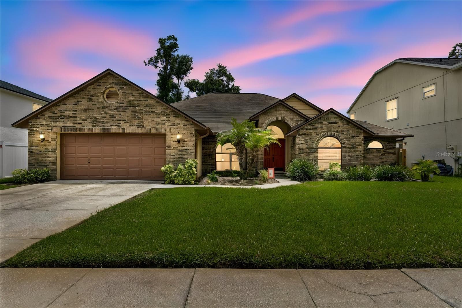 Single Family Residence at 3822 COLD CREEK DR, VALRICO, photo 3 of 75