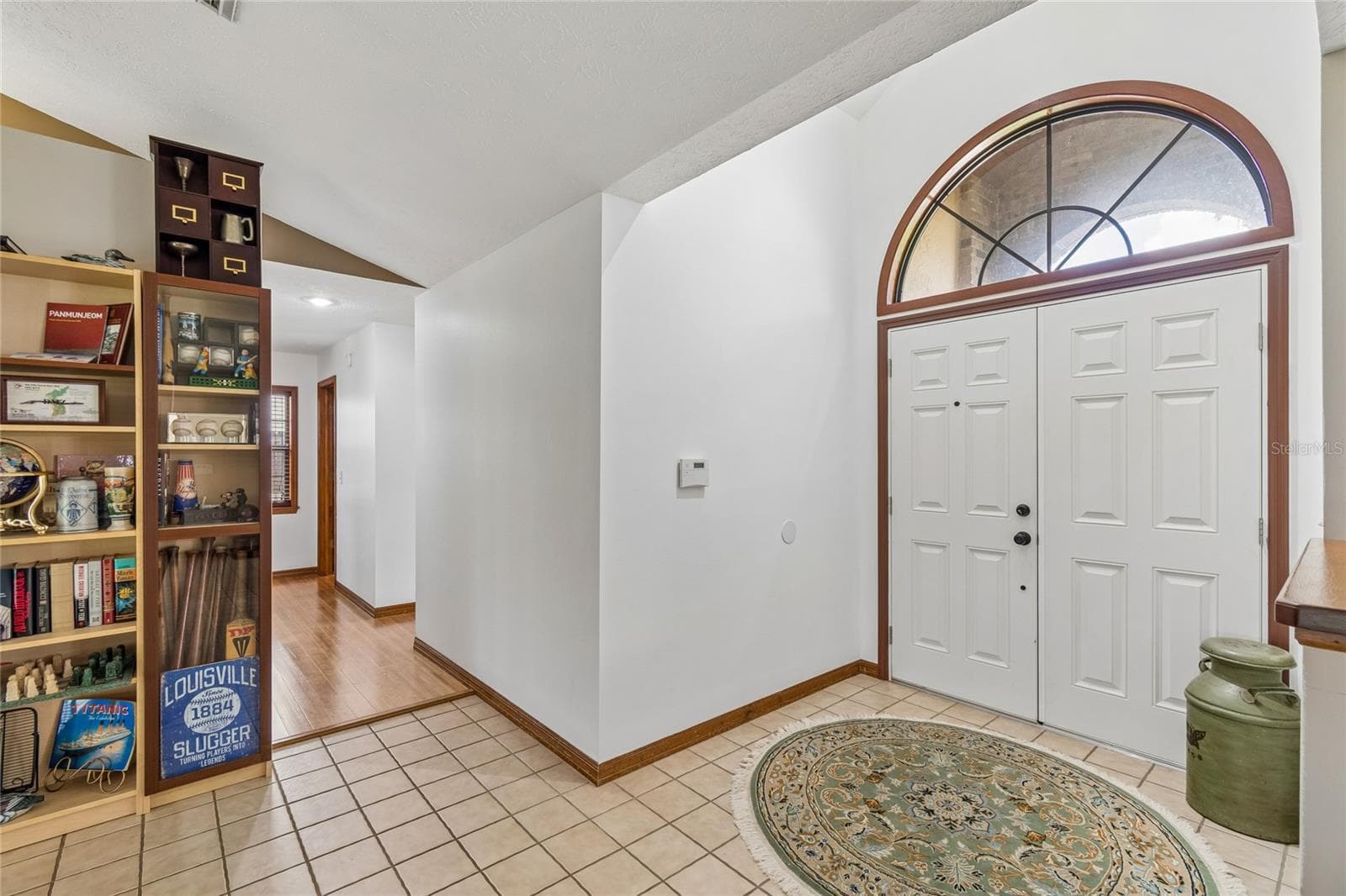 Single Family Residence at 3822 COLD CREEK DR, VALRICO, photo 13 of 75