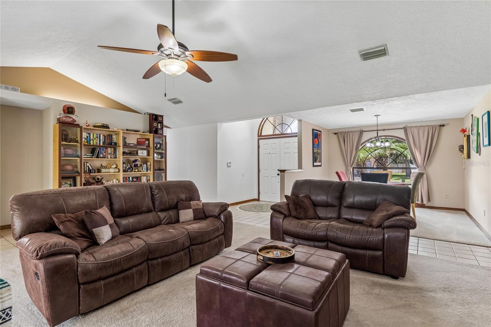 Single Family Residence at 3822 COLD CREEK DR, VALRICO, photo 20 of 75