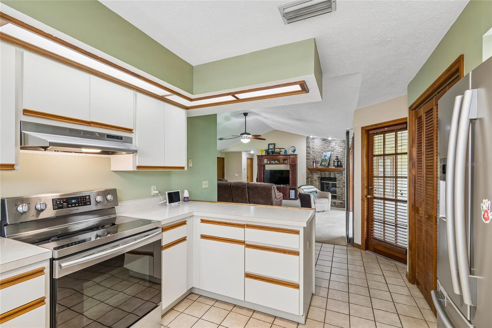 Single Family Residence at 3822 COLD CREEK DR, VALRICO, photo 29 of 75