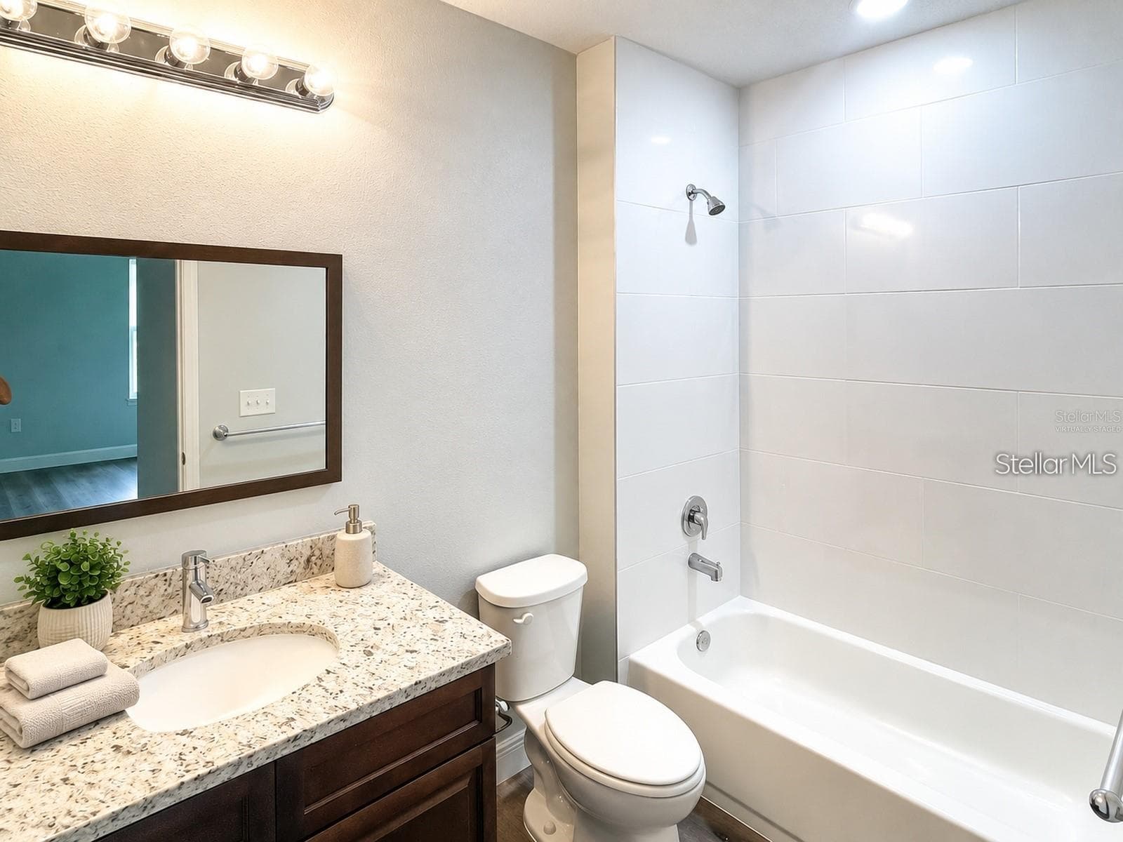 Virtually staged - 1030 NW 57TH CT, OCALA
